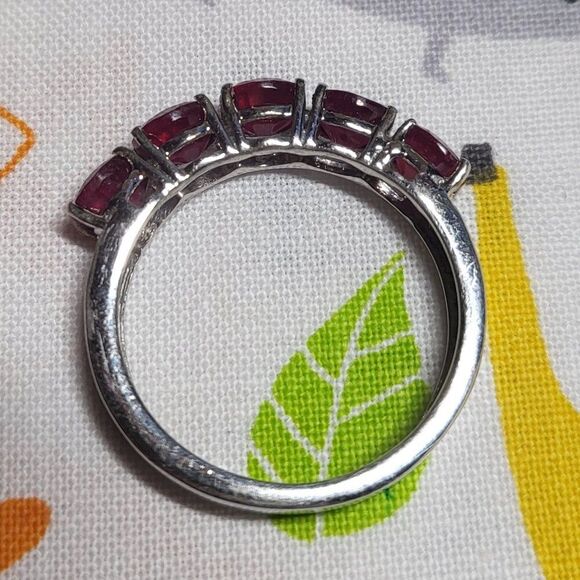 Niassa Ruby 5 Stone Sterling Silver Ring - Picture 5 of 6